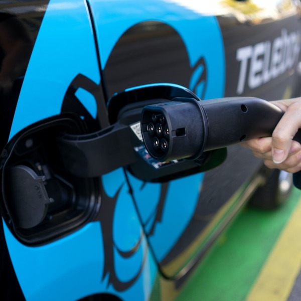 Hydrogen Mobility